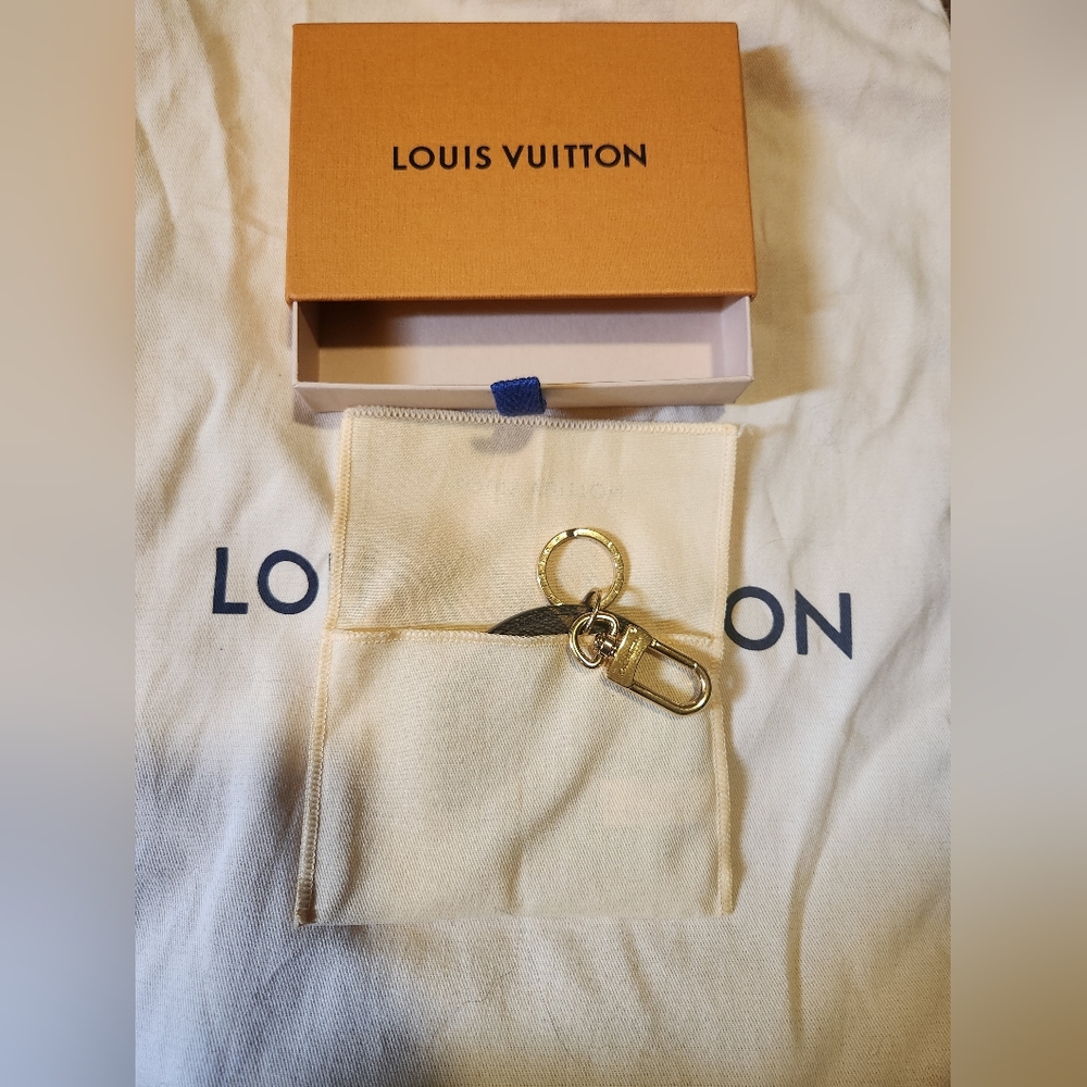 RARE LV bag charm key chain louis vuitton - Picture 10 of 10